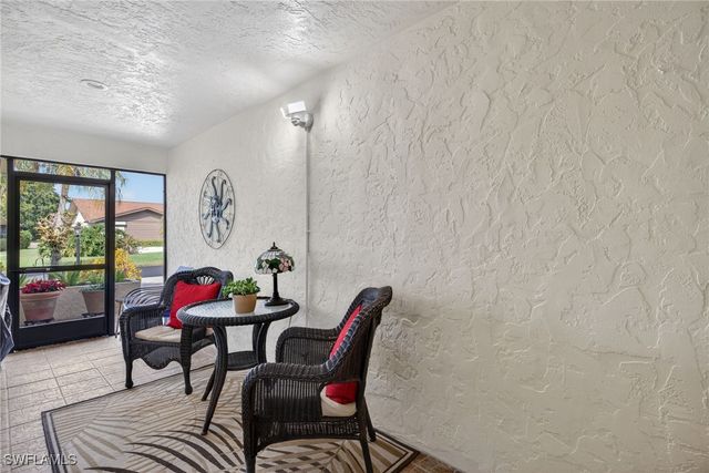 314 Reynolds CT, Naples, FL 34112