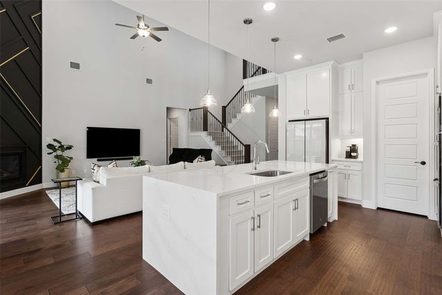 1843 Hollyhock Drive, Celina, TX 75009