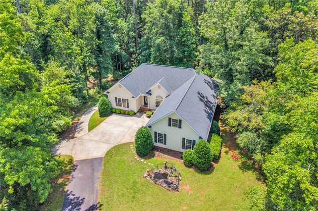 1017 Cove Circle, Anderson, SC 29626