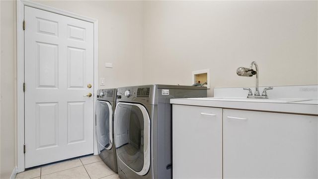 7773 DEBEAUBIEN DRIVE, Orlando, FL 32835