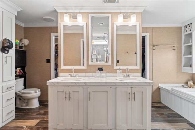 3427 County Road 26, Robstown, TX 78380