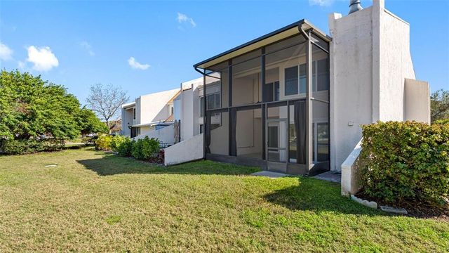 4358 OUTRIGGER LANE, Tampa, FL 33615