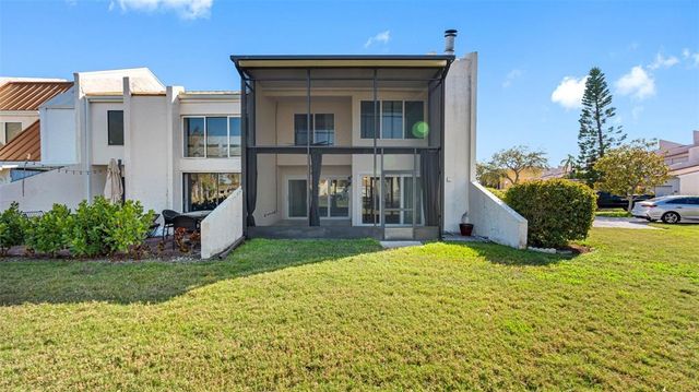4358 OUTRIGGER LANE, Tampa, FL 33615