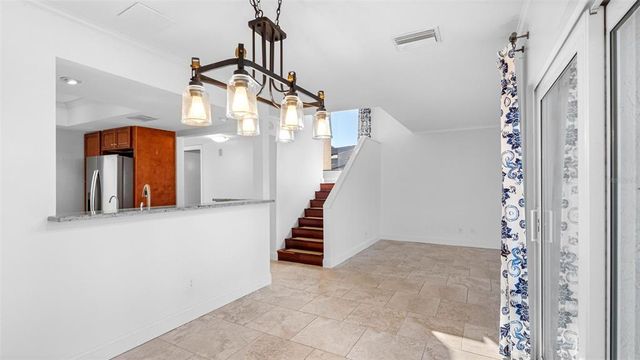 4358 OUTRIGGER LANE, Tampa, FL 33615