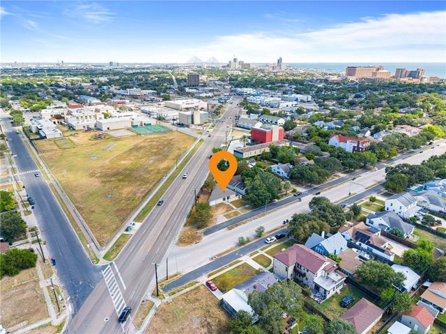624 Del Mar Blvd, Corpus Christi, TX 78404