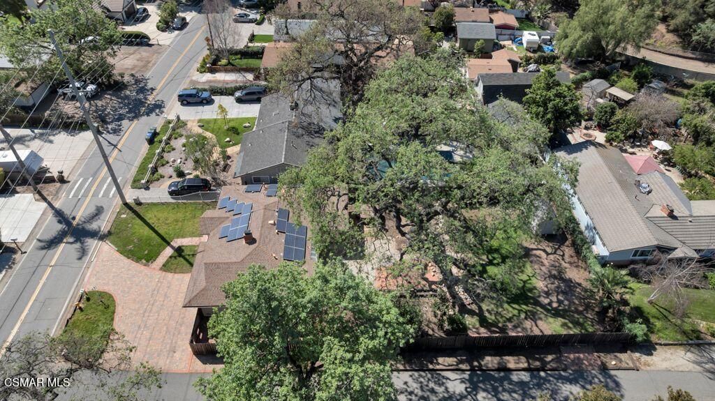 Image 33 of property listing at 685 Paige Lane, Thousand Oaks, CA 91360