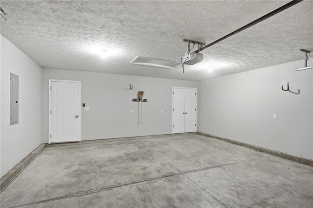 2675 Executive Drive, Troy, OH 45373