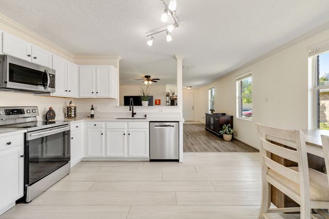 2633 Harbor Lights Drive, Little Elm, TX 75068