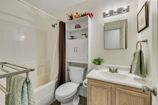 2633 Harbor Lights Drive, Little Elm, TX 75068