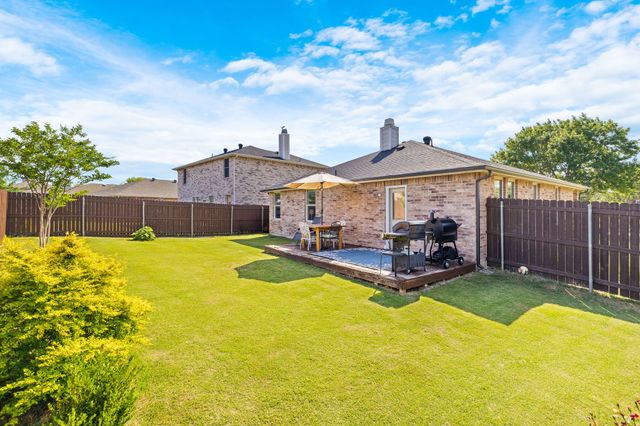 2633 Harbor Lights Drive, Little Elm, TX 75068