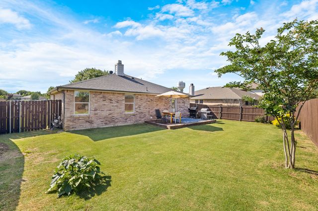 2633 Harbor Lights Drive, Little Elm, TX 75068