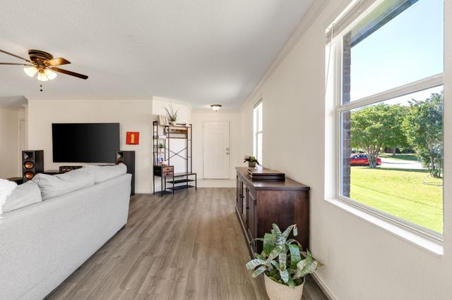 2633 Harbor Lights Drive, Little Elm, TX 75068