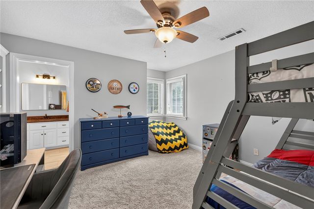 192 Pinkley Road, Elm Springs, AR 72762