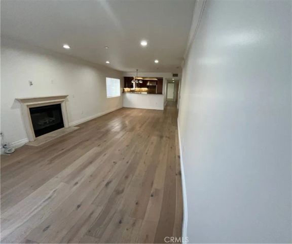 1246 Armacost 101, Los Angeles, CA 90025