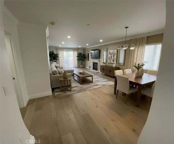 1246 Armacost 101, Los Angeles, CA 90025