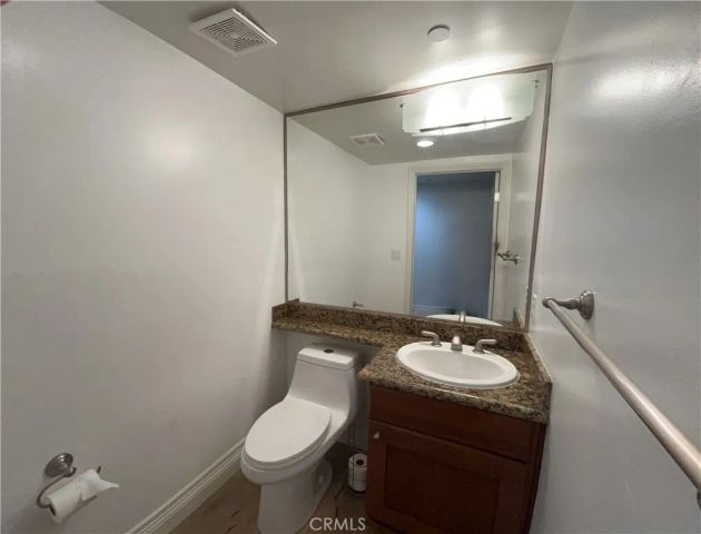 1246 Armacost 101, Los Angeles, CA 90025