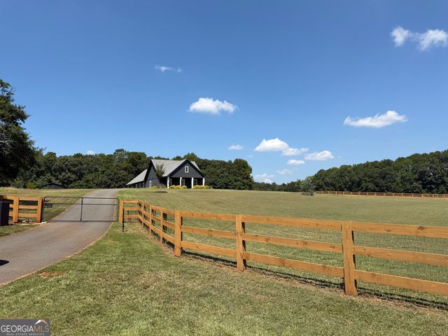 300 Cook Road, Griffin, GA 30224