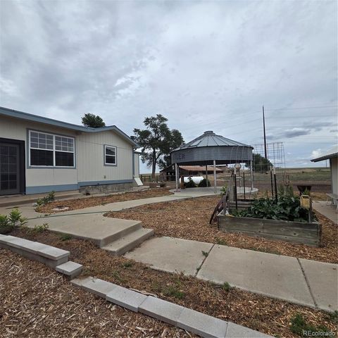 26906 County Road 20, Keenesburg, CO 80643