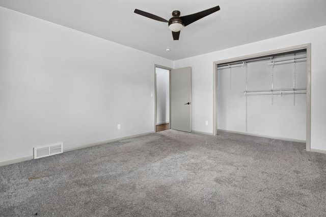 545 E COOLIDGE AVENUE, Appleton, WI 54915