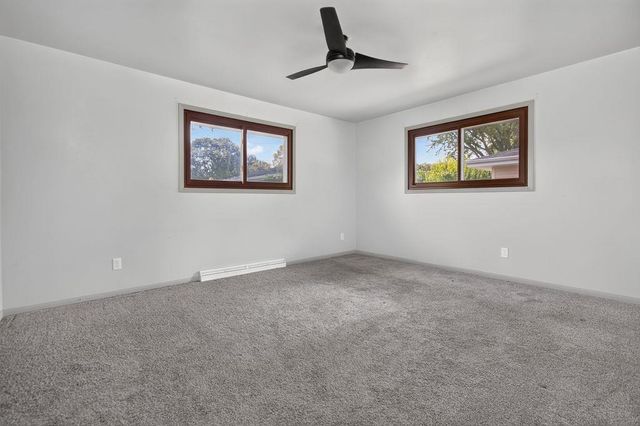545 E COOLIDGE AVENUE, Appleton, WI 54915
