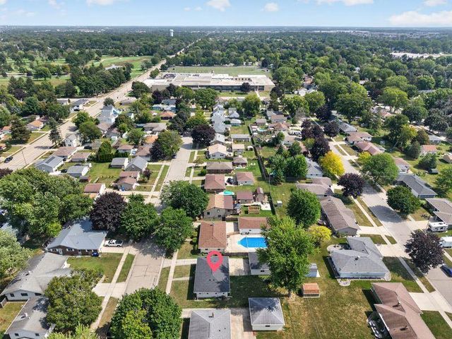 545 E COOLIDGE AVENUE, Appleton, WI 54915
