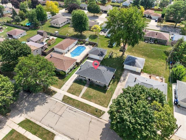 545 E COOLIDGE AVENUE, Appleton, WI 54915