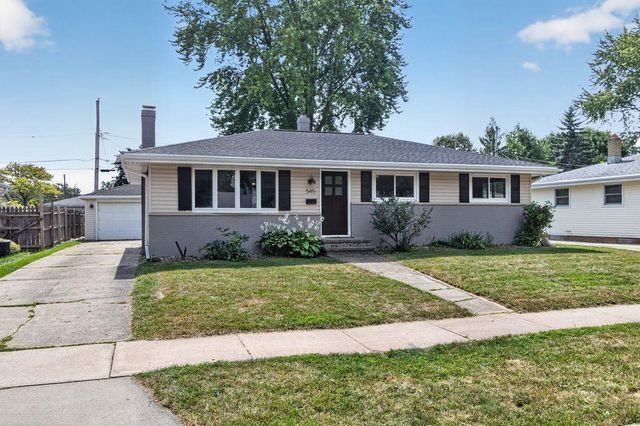 545 E COOLIDGE AVENUE, Appleton, WI 54915