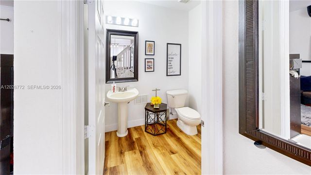 11866 SW 152nd Place, Miami, FL 33196