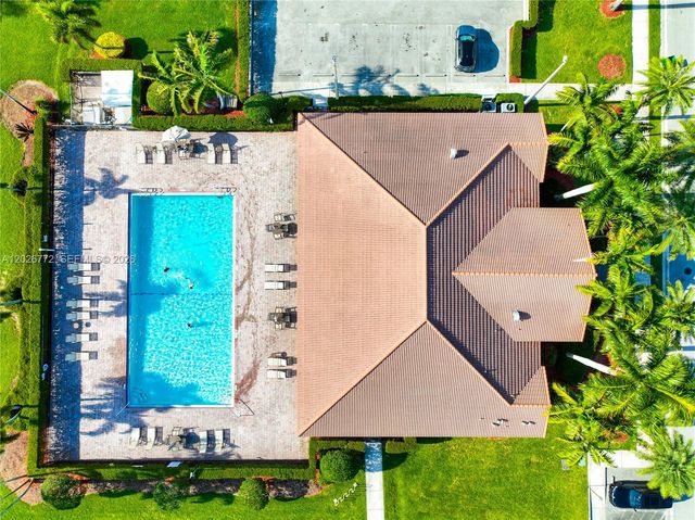 11866 SW 152nd Place, Miami, FL 33196
