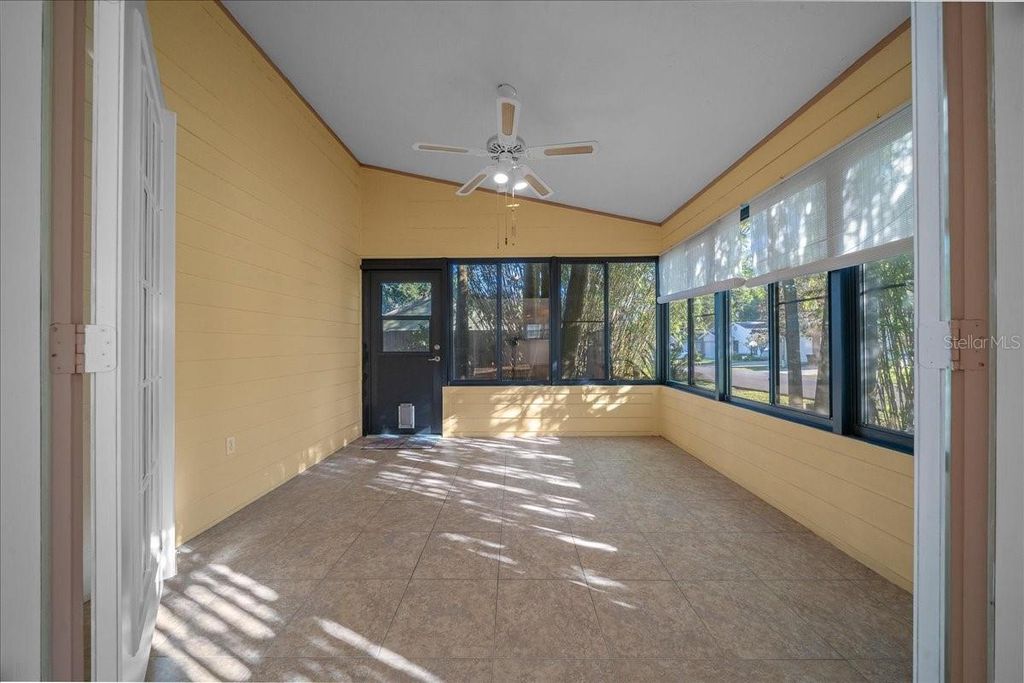 Image 26 of property listing at 3931 NE 22ND STREET, Ocala, FL 34470