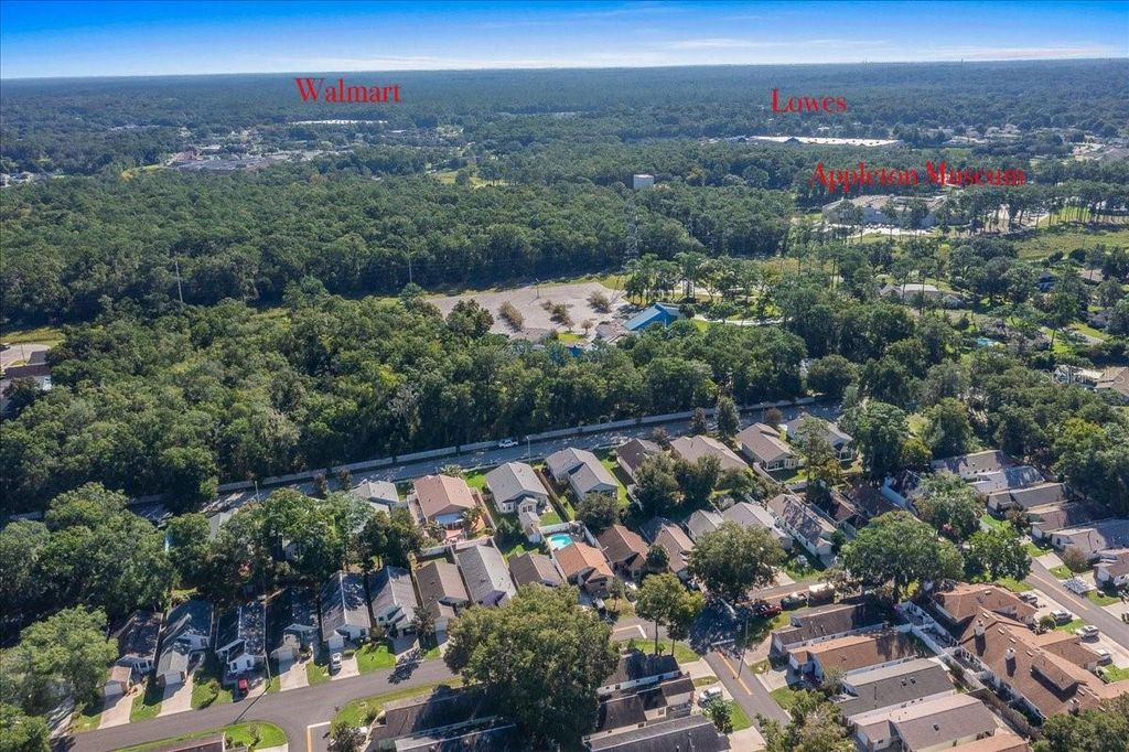 Image 39 of property listing at 3931 NE 22ND STREET, Ocala, FL 34470