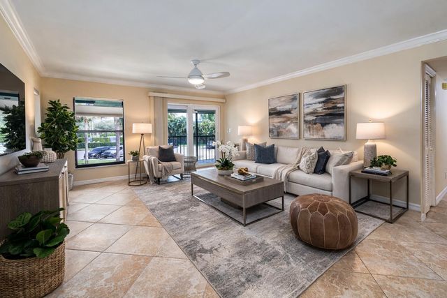 950 S Kanner Hwy 307, Stuart, FL 34994