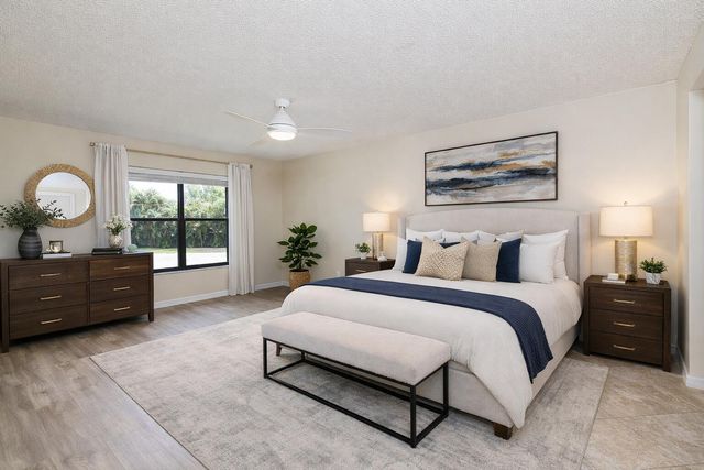 950 S Kanner Hwy 307, Stuart, FL 34994