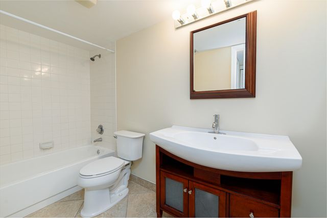 950 S Kanner Hwy 307, Stuart, FL 34994