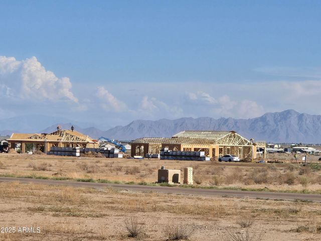 9186 W LIMESTONE MOUNTAIN Drive, Casa Grande, AZ 85194