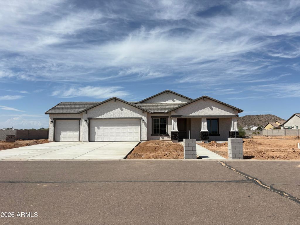9186 W LIMESTONE MOUNTAIN Drive, Casa Grande, AZ 85194 — photo 2