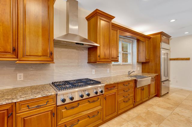 9928 Frost Ridge Drive, Ooltewah, TN 37363