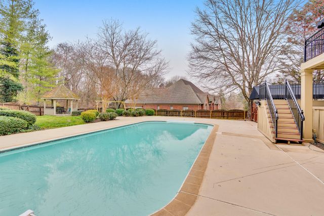 9928 Frost Ridge Drive, Ooltewah, TN 37363