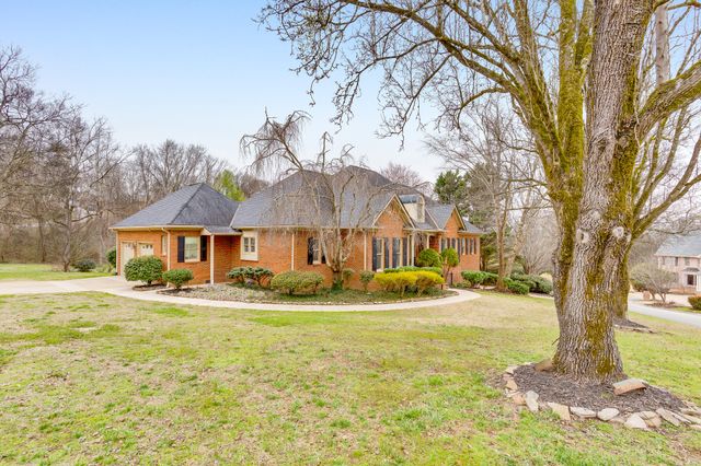 9928 Frost Ridge Drive, Ooltewah, TN 37363