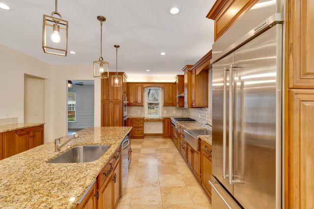 9928 Frost Ridge Drive, Ooltewah, TN 37363