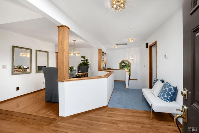 1835 San Ramon Way, Santa Rosa, CA 95409