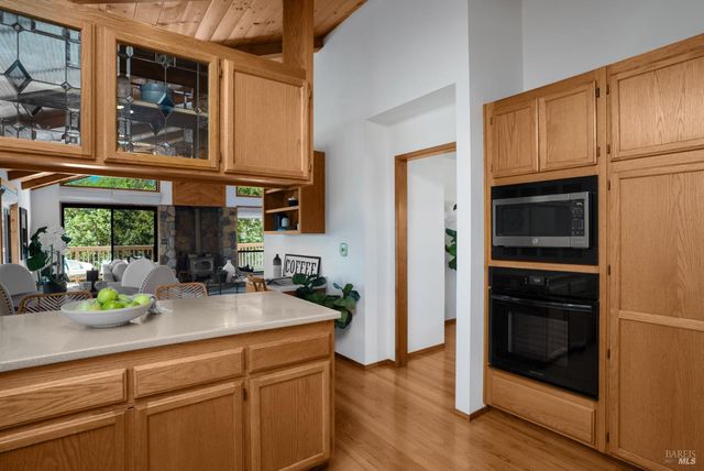 1835 San Ramon Way, Santa Rosa, CA 95409