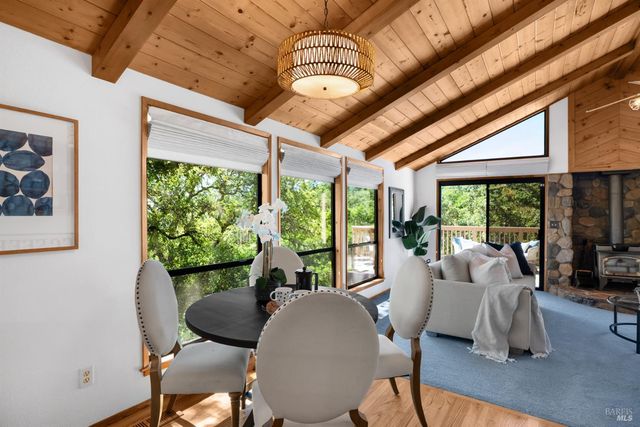 1835 San Ramon Way, Santa Rosa, CA 95409