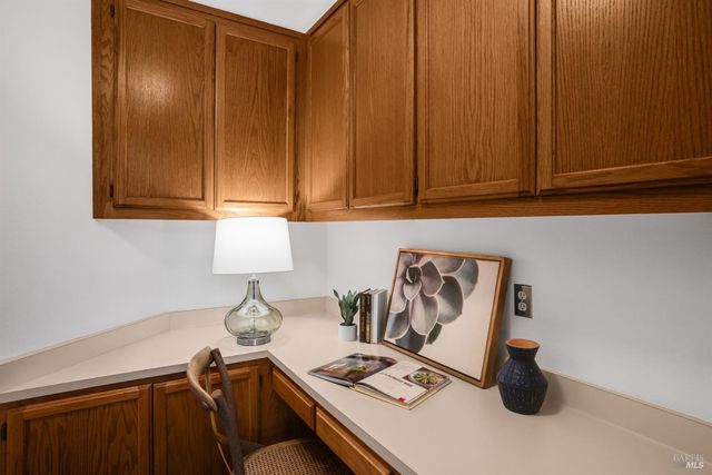 1835 San Ramon Way, Santa Rosa, CA 95409