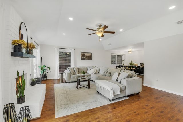 3327 Honey Creek Drive, Houston, TX 77082