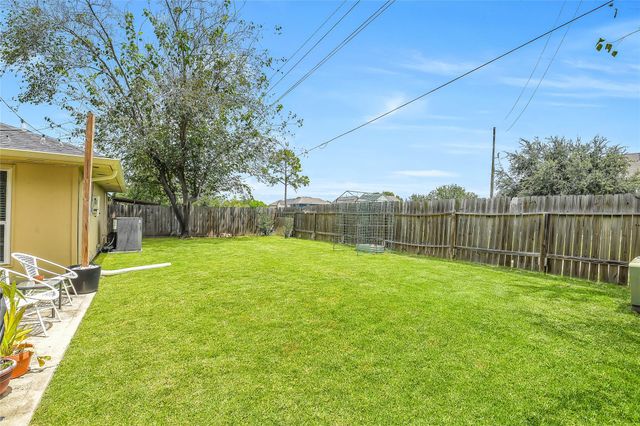 3327 Honey Creek Drive, Houston, TX 77082