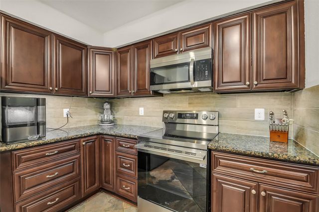 3327 Honey Creek Drive, Houston, TX 77082