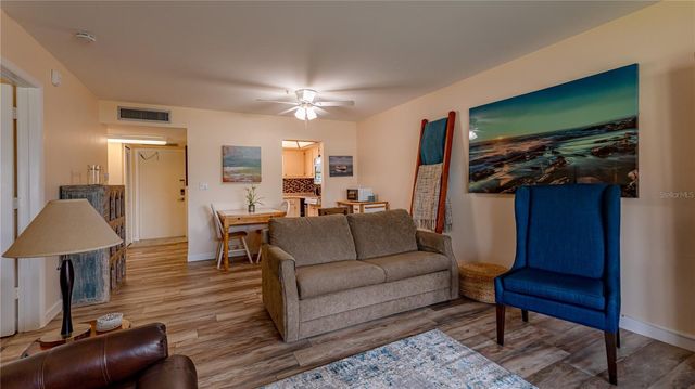 5020 BRITTANY DRIVE S 125, St Petersburg, FL 33715