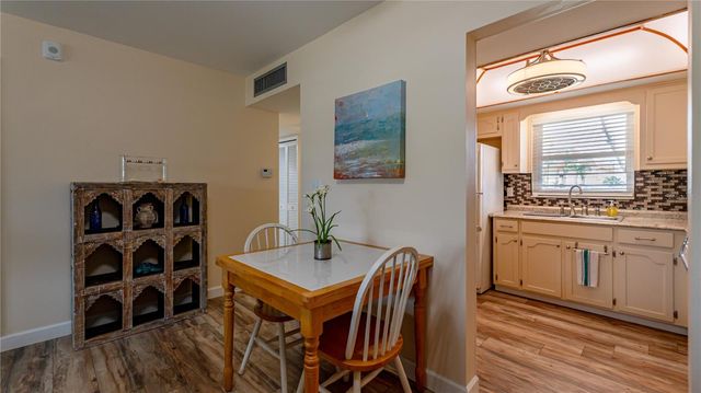 5020 BRITTANY DRIVE S 125, St Petersburg, FL 33715
