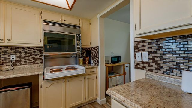 5020 BRITTANY DRIVE S 125, St Petersburg, FL 33715
